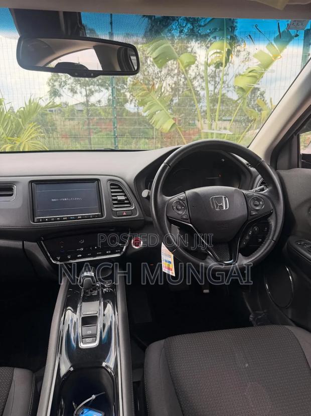 Honda Vezel 1.5 2WD 2018 Black