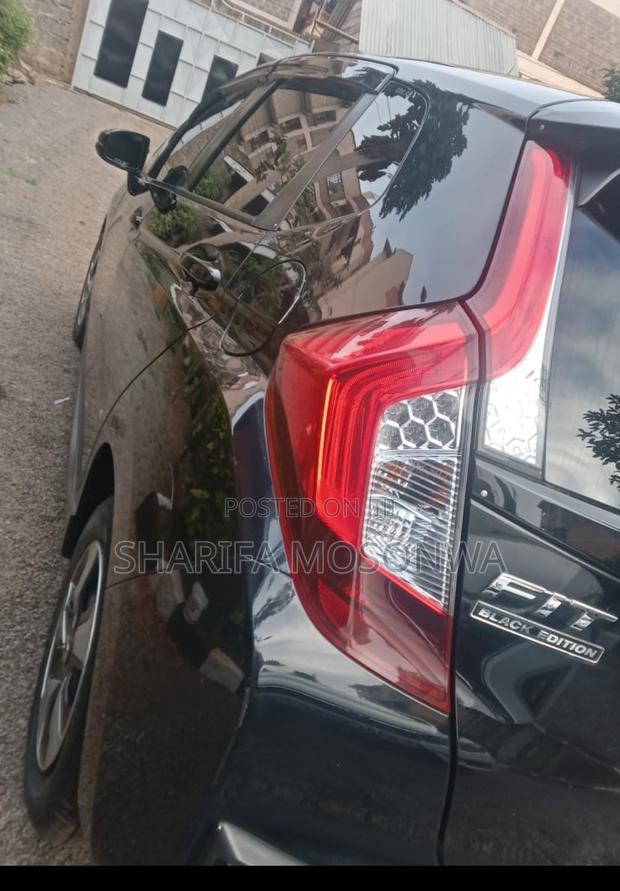 Honda Fit 2016 Black