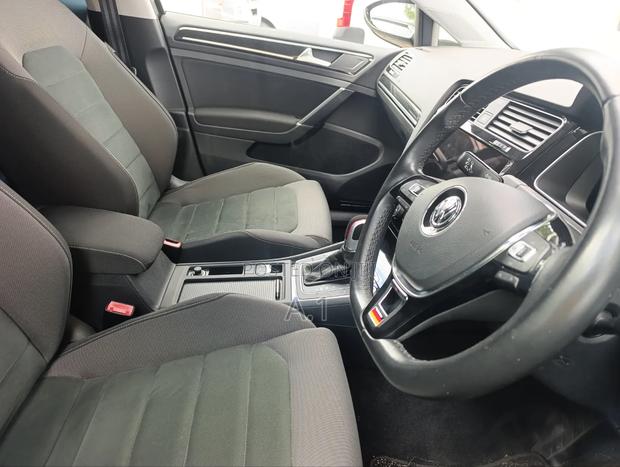 Volkswagen Golf 1.4T SE FWD 2019 Black