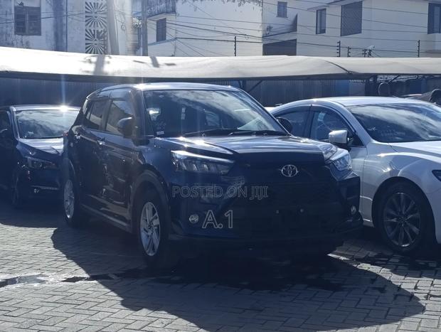 Toyota Raize 1.0 FWD 2019 Blue