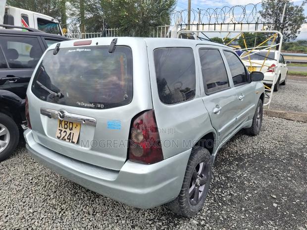 Mazda Tribute 2004 Silver