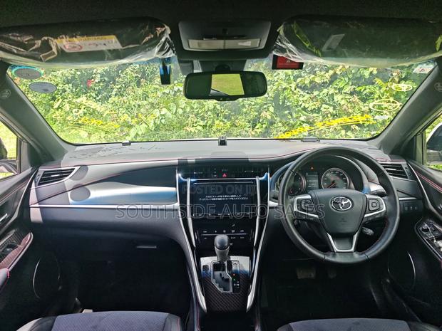Toyota Harrier 2.0 Turbo 2019 Pearl