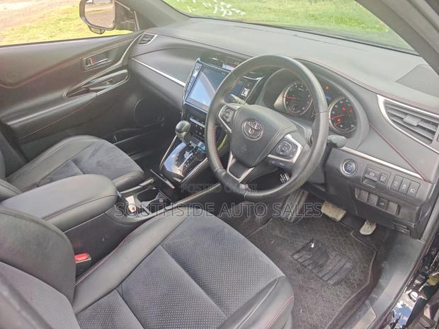 Toyota Harrier 2.0 Turbo 2019 Black