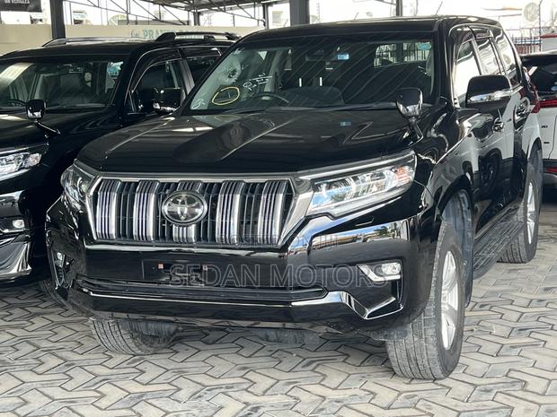 Toyota Land Cruiser Prado 2019 Black