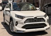 Toyota RAV4 2019 Pearl for sale