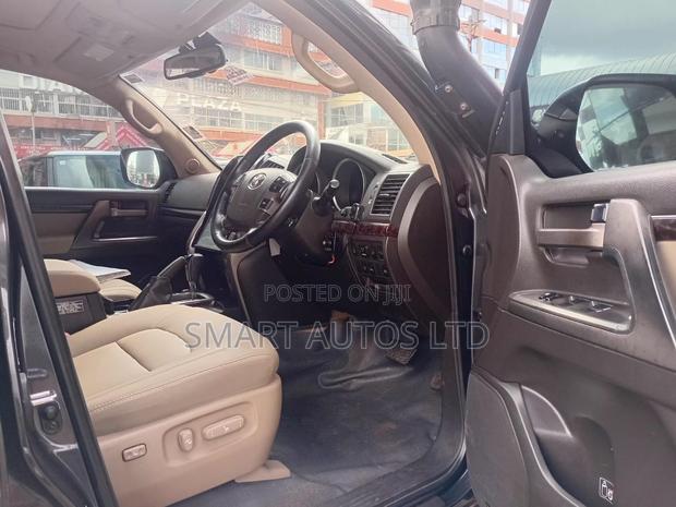 Toyota Land Cruiser 4.5 V8 GXR 2010 Gray