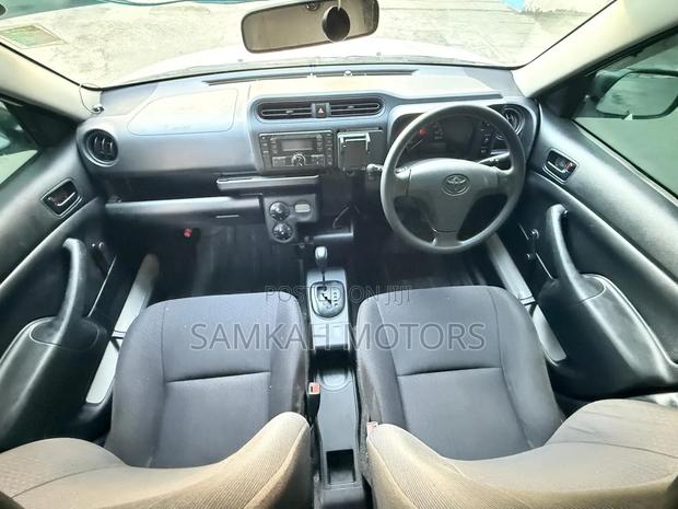 Toyota Probox 2018 White