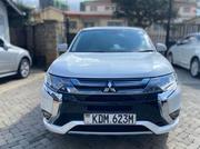 Mitsubishi Outlander 2015 White for sale
