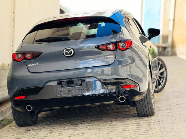 Mazda Axela 2019 Gray