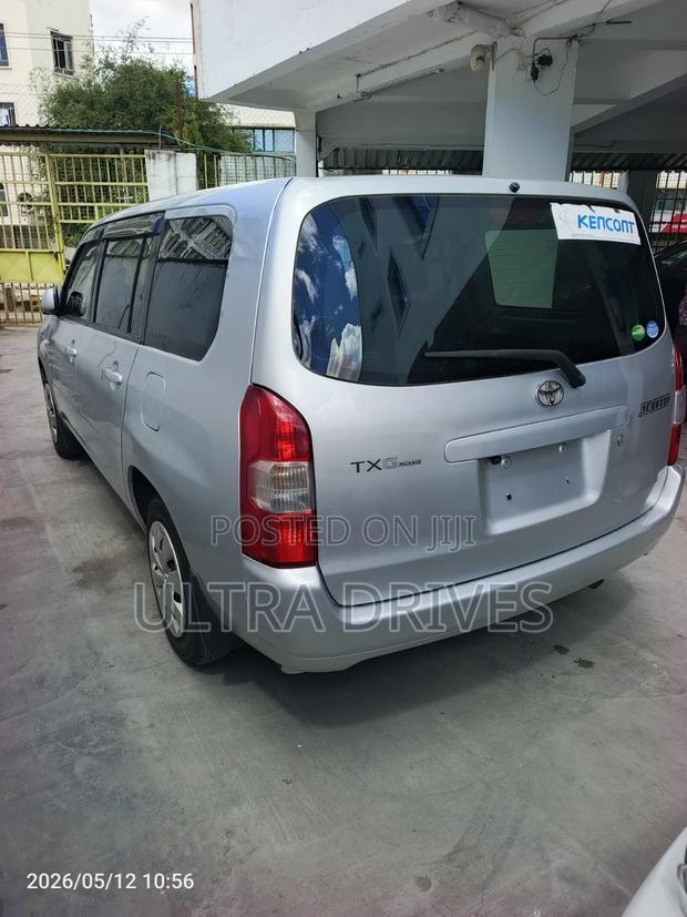 Toyota Succeed 2020 Silver