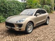 Porsche Macan Base 2017 Beige for sale