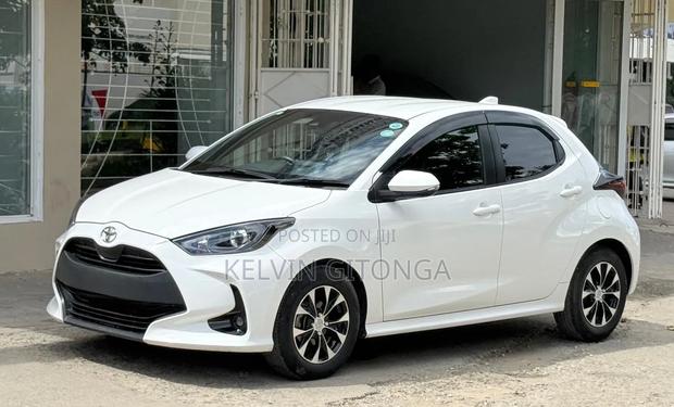 Toyota Yaris 2018 White