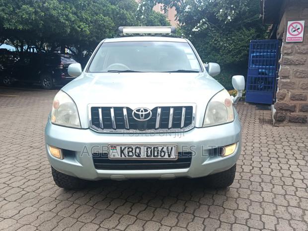Toyota Land Cruiser Prado 2004 Green