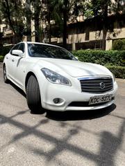 Nissan Fuga 2013 White for sale