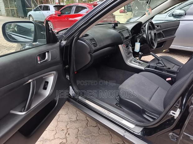 Subaru Outback Automatic 2005 Black