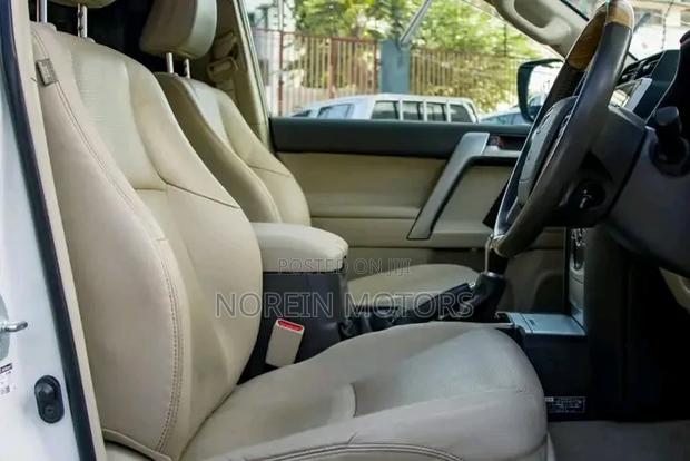 Toyota Land Cruiser Prado 2.8 2019 Pearl