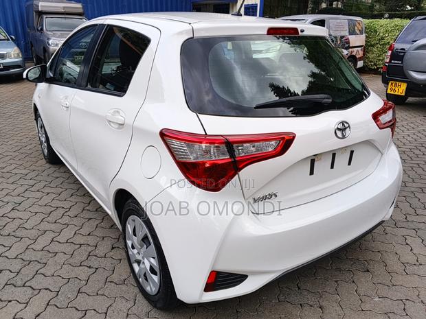 Toyota Vitz 1.3 FWD 5dr 2020 White