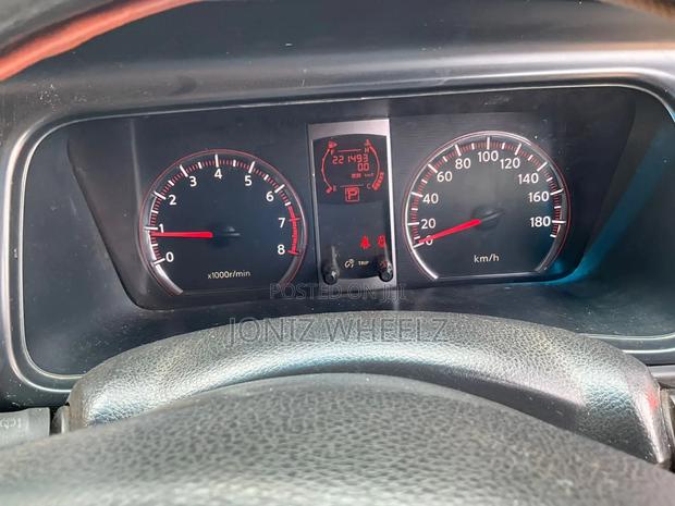 Nissan Serena 2008 Silver