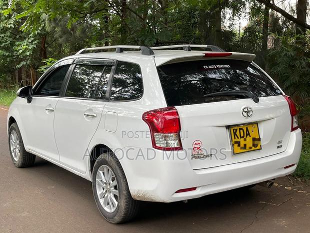 Toyota Corolla Fielder 2013 White