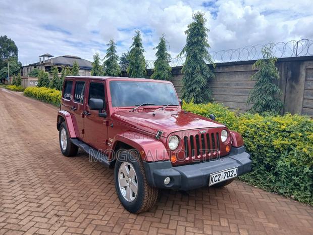 Jeep Wrangler 2012 Maroon