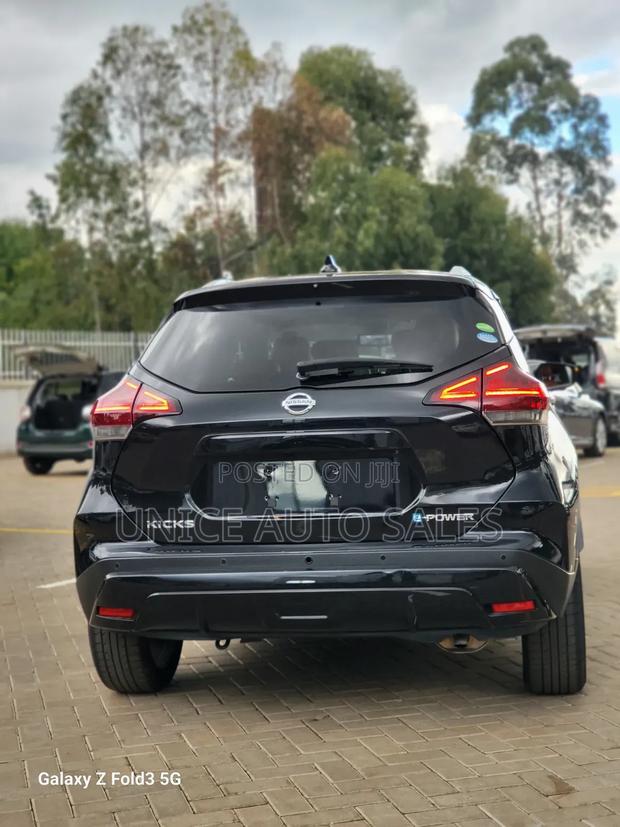 Nissan Kicks 2021 Black