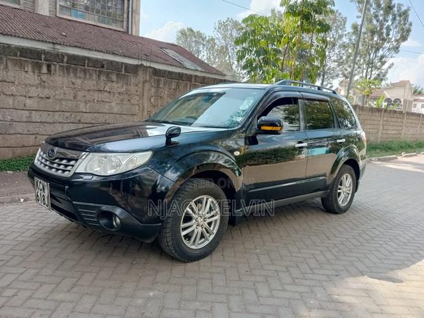 Subaru Forester 2012 Black
