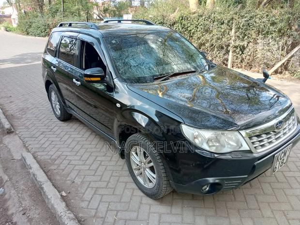 Subaru Forester 2012 Black