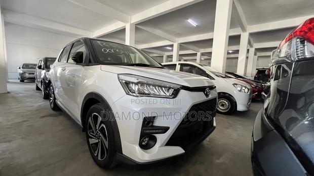 Toyota Raize 2020 Pearl