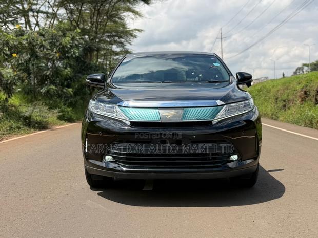 Toyota Harrier 2.5 Hybrid 4WD 2018 Black