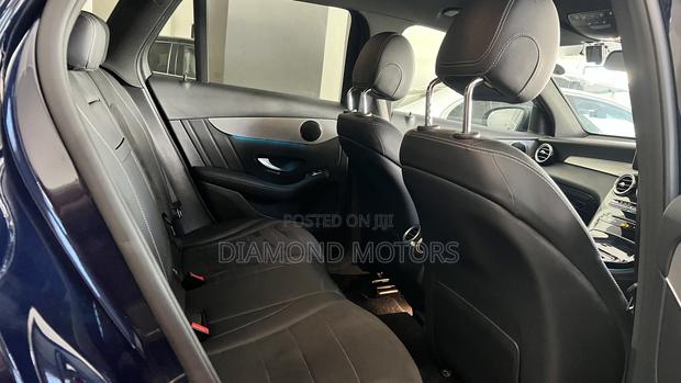 Mercedes-Benz GLC-Class 2019 Blue