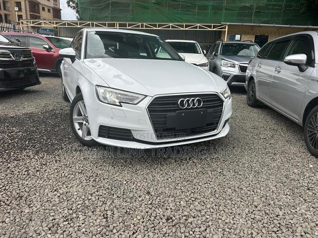 Audi A3 2.0T Premium FWD Convertible 2019 Off white