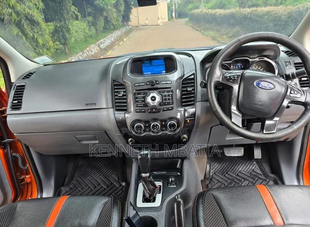 Ford Ranger Wildtrak 2014 Orange