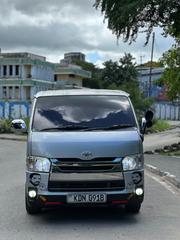 Toyota HiAce 2016 Silver for sale
