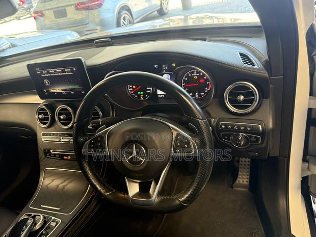 Mercedes-Benz GLC-Class 2019 White