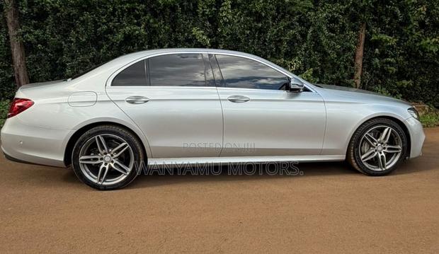 Mercedes-Benz E200 2018 Silver