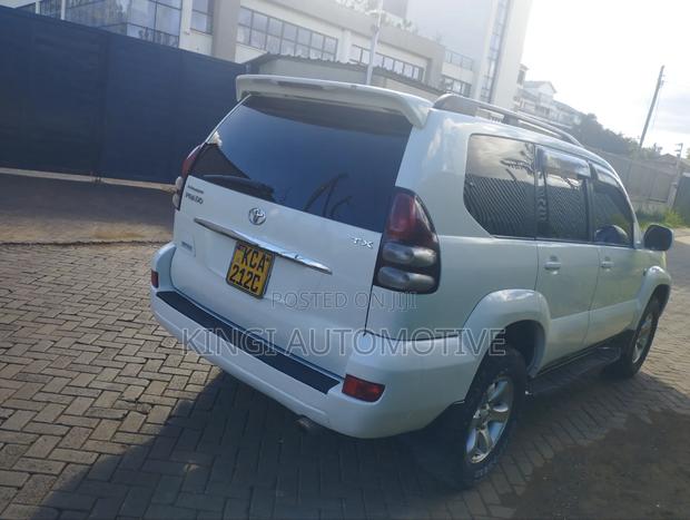 Toyota Land Cruiser Prado 2008 White