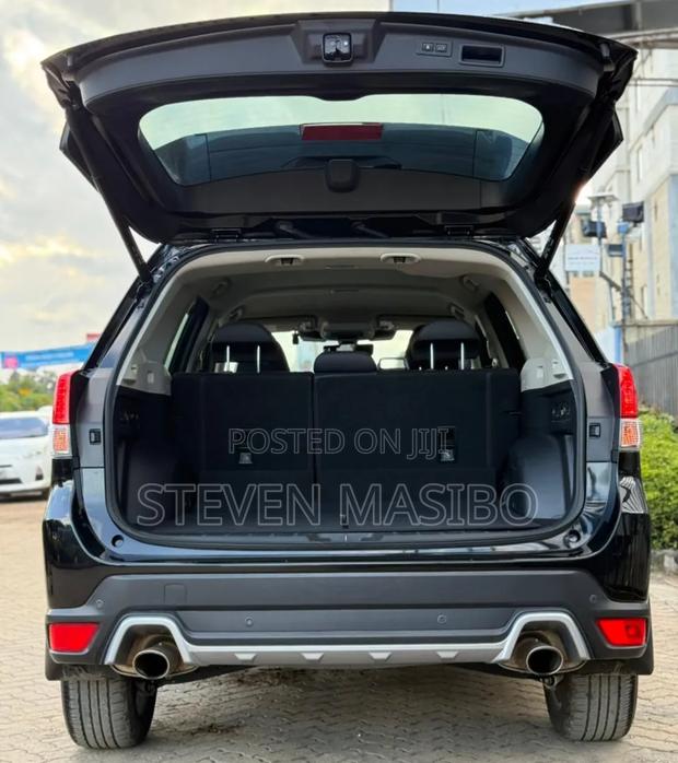 Subaru Forester 2022 Black
