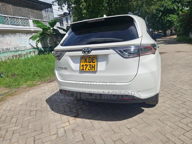 Toyota Harrier 2015 White