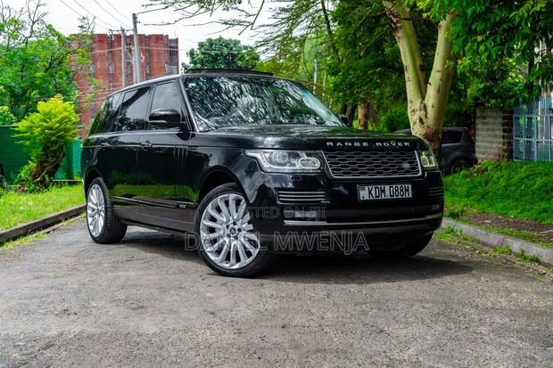 Land Rover Range Rover Vogue 2016 Black