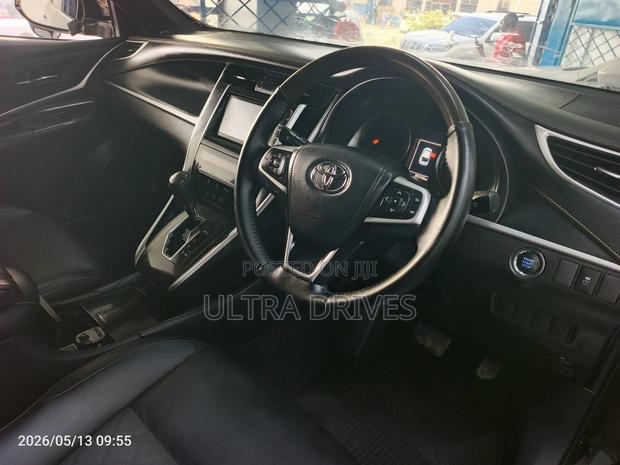 Toyota Harrier 2016 Black