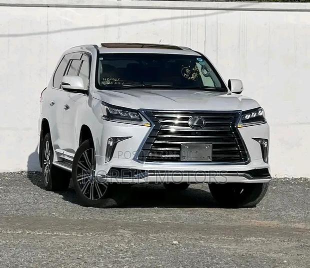 Lexus LX 570 AWD 2020 Pearl