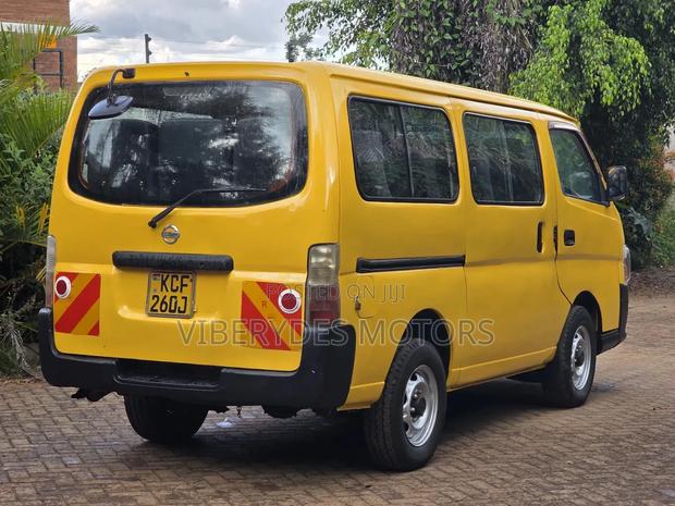 Nissan Caravan 2008