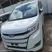 Toyota Noah 2020 White for sale
