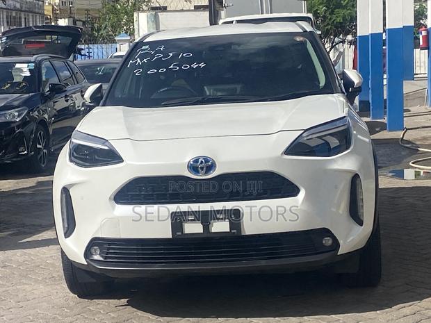 Toyota Yaris Cross 2020 Pearl