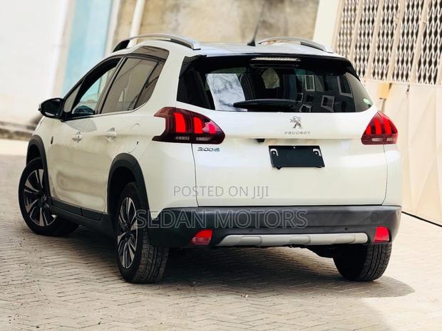 Peugeot 2008 2019 Pearl