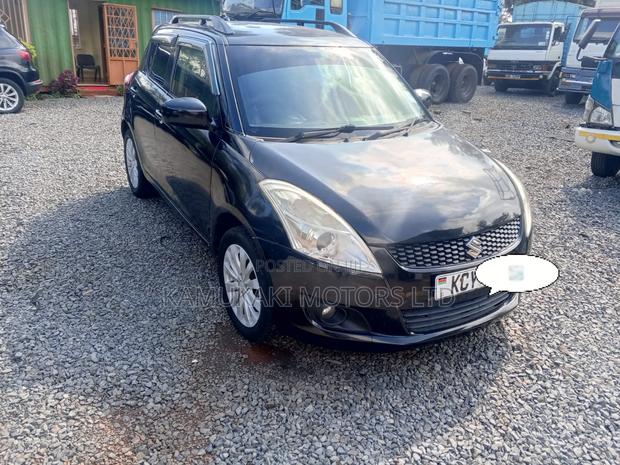 Suzuki Swift 2011 Black