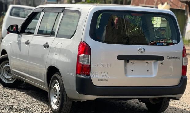 Toyota Probox 2020 Silver