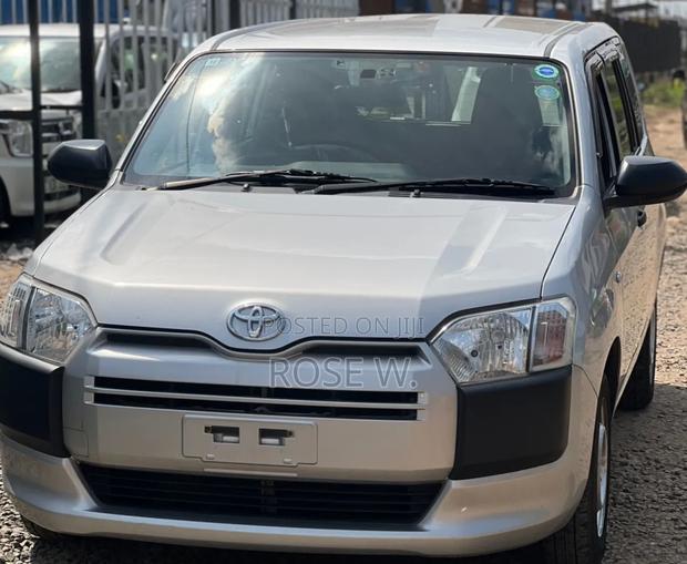 Toyota Probox 2020 Silver