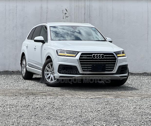 Audi Q7 3.0T Premium AWD quattro 2017 White