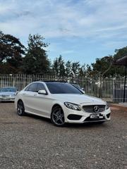 Mercedes-Benz C200 2014 White for sale